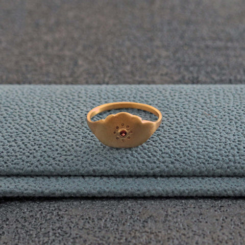 クラウド リング 11号 - マット / ガーネット / K18メッキ | Cloud ring #11 - matte finish / garnet / 18K plating