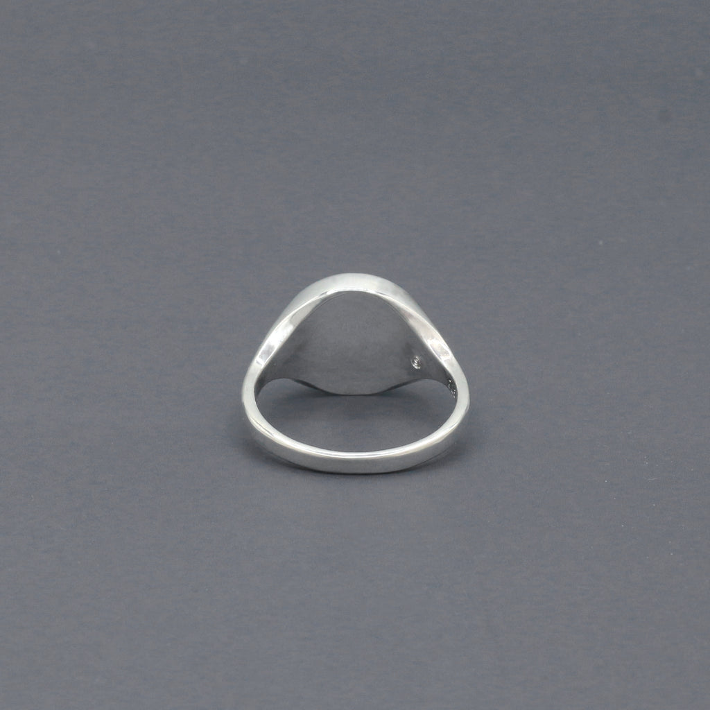 スリム ブラック オニキス シグネット リング | Slim black onyx signet ring