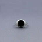 スリム ブラック オニキス シグネット リング | Slim black onyx signet ring