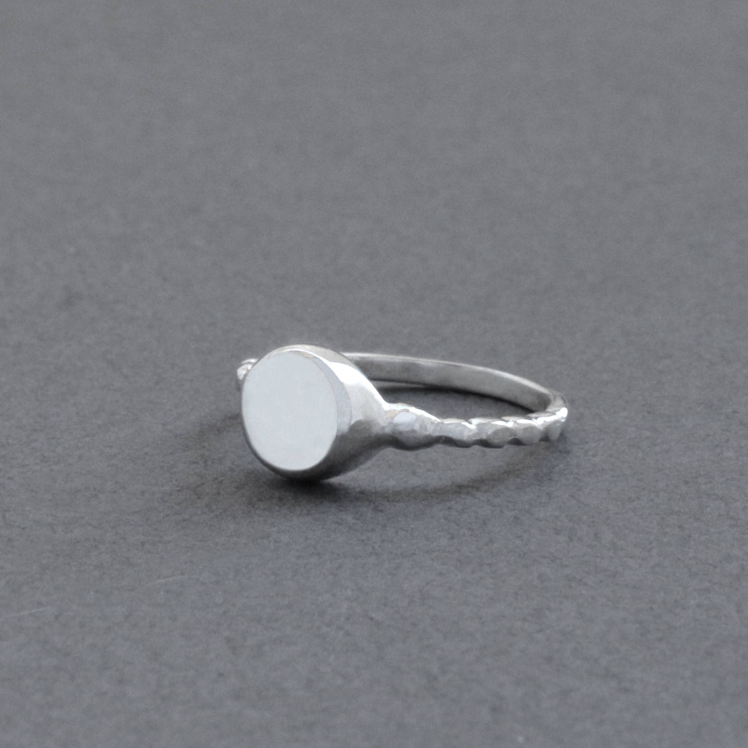 マル リング | Maru ring