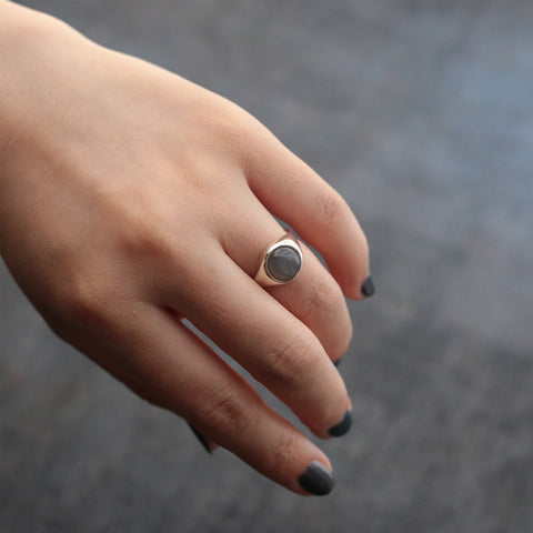 グレームーンストーン リング | Grey moonstone ring