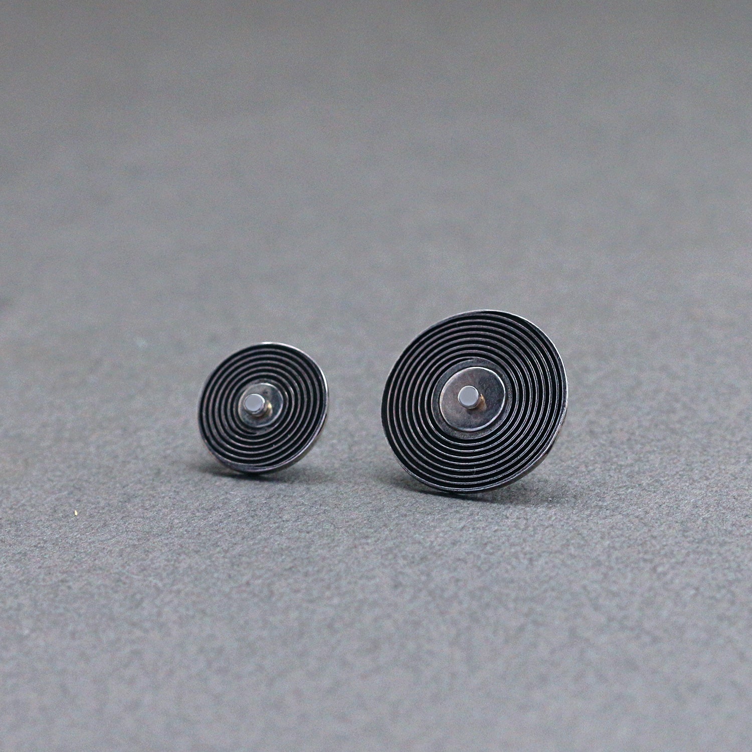 レコード ピアス