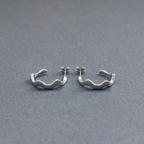 ウェーブ ピアス | Wave earrings