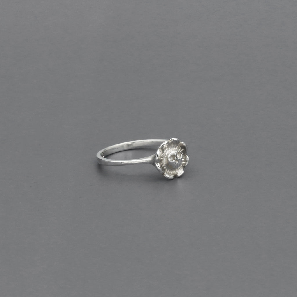 スカル アンド フラワー リング | Skull and flower ring