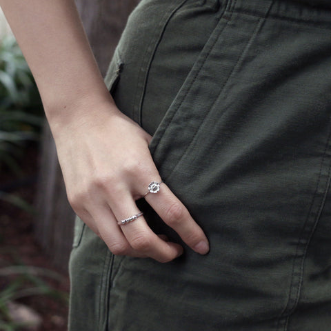 スカル アンド フラワー リング | Skull and flower ring