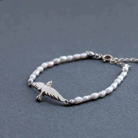 ツバメとバロックパールのブレスレット | Swallow and Baroque Pearl Bracelet