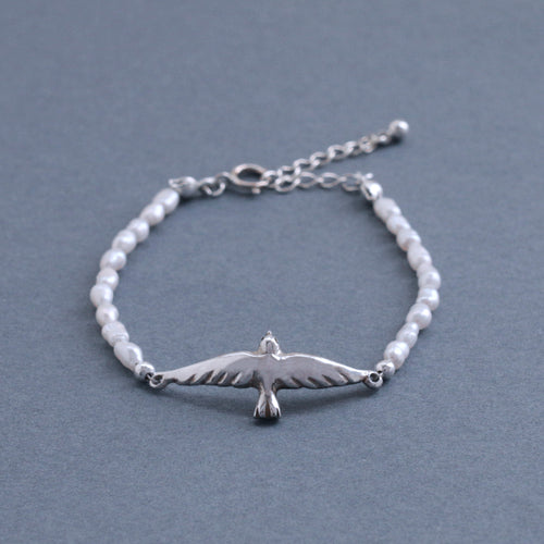 ツバメとバロックパールのブレスレット